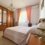 Se211 - Senigallia, Trilocale Fronte Mare Con Corte Esterna * Senigallia